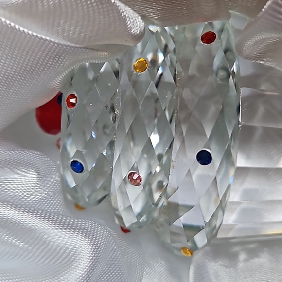 Simon Design Crystal Cup Cake paperweight - Picture 11 of 12